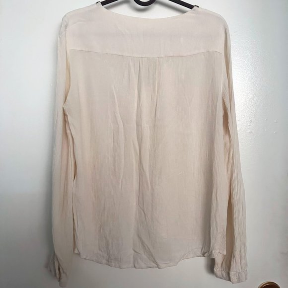 Long Sleeve Blouse from H&M. Excellent Condition, size: 4 (S) - Picture 2 of 3